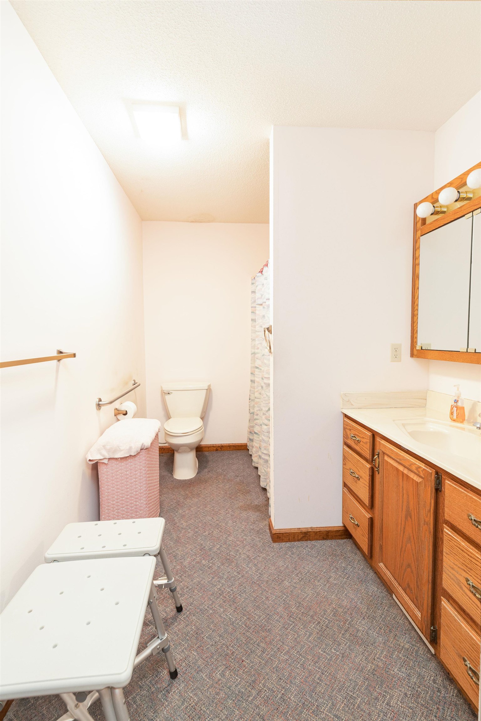 2774 East Markle Road Huntington, IN 46750 - Photo 15 of 29 Gallery Image 15