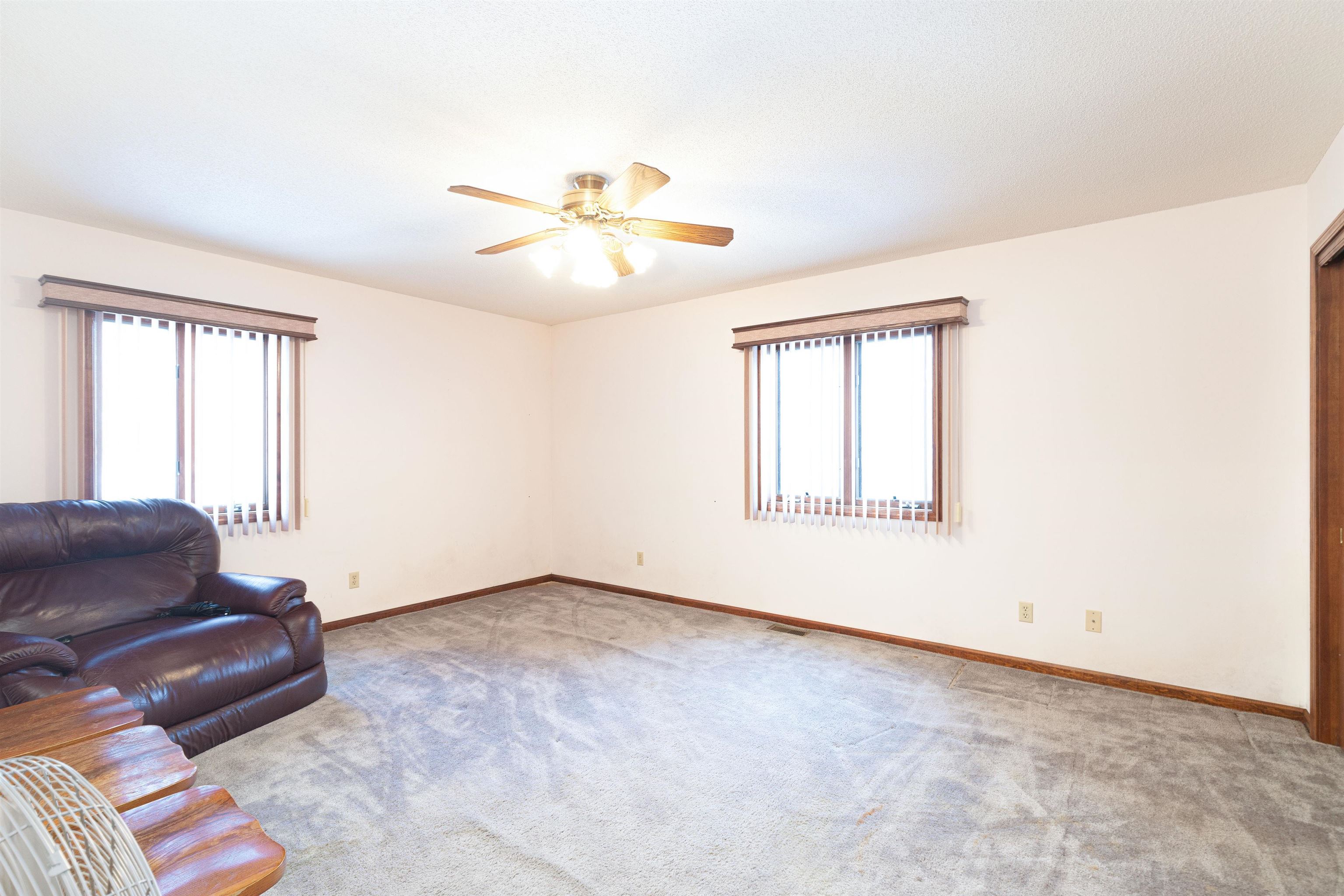 2774 East Markle Road Huntington, IN 46750 - Photo 4 of 29 Gallery Image 4