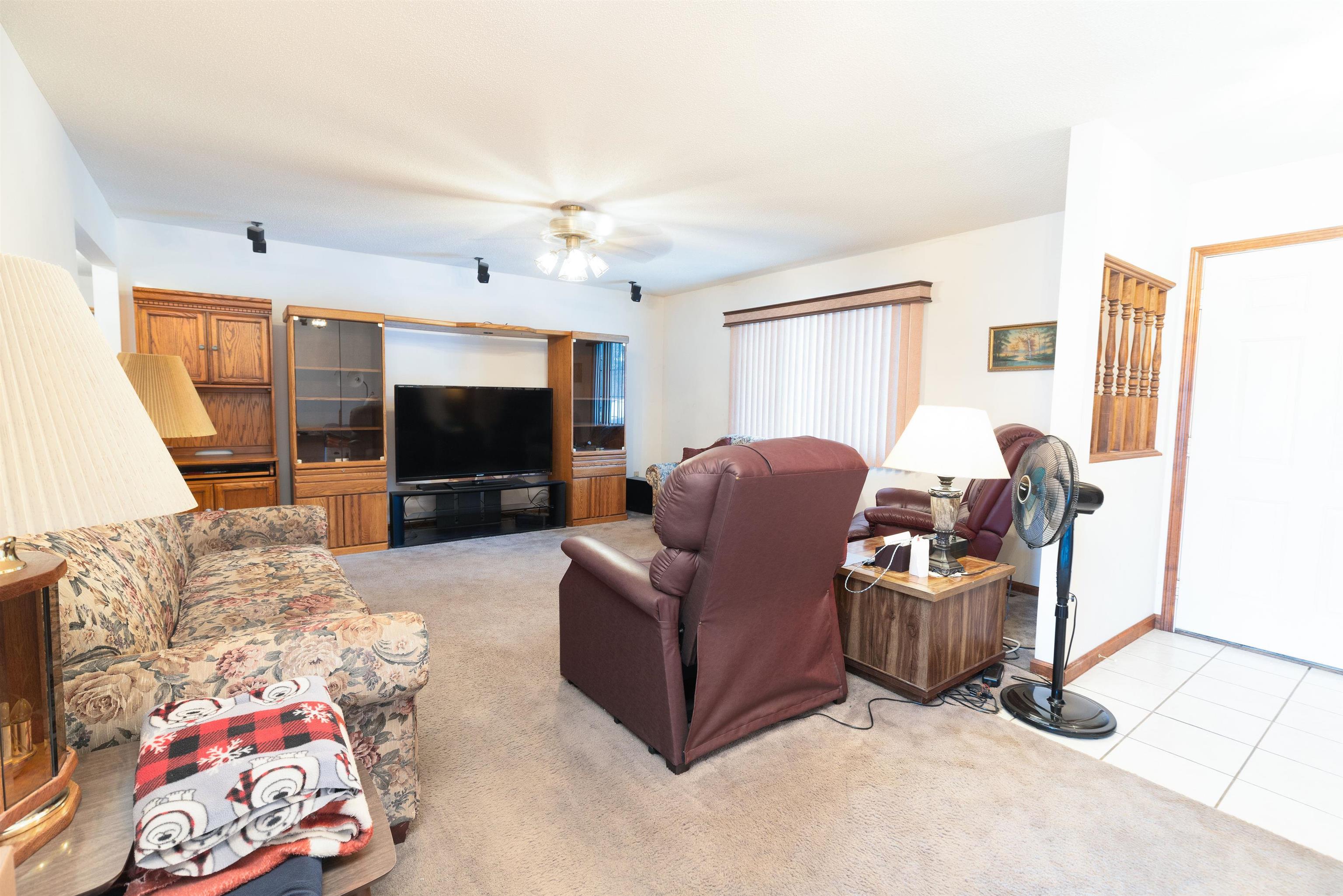 2774 East Markle Road Huntington, IN 46750 - Photo 10 of 29 Gallery Image 10