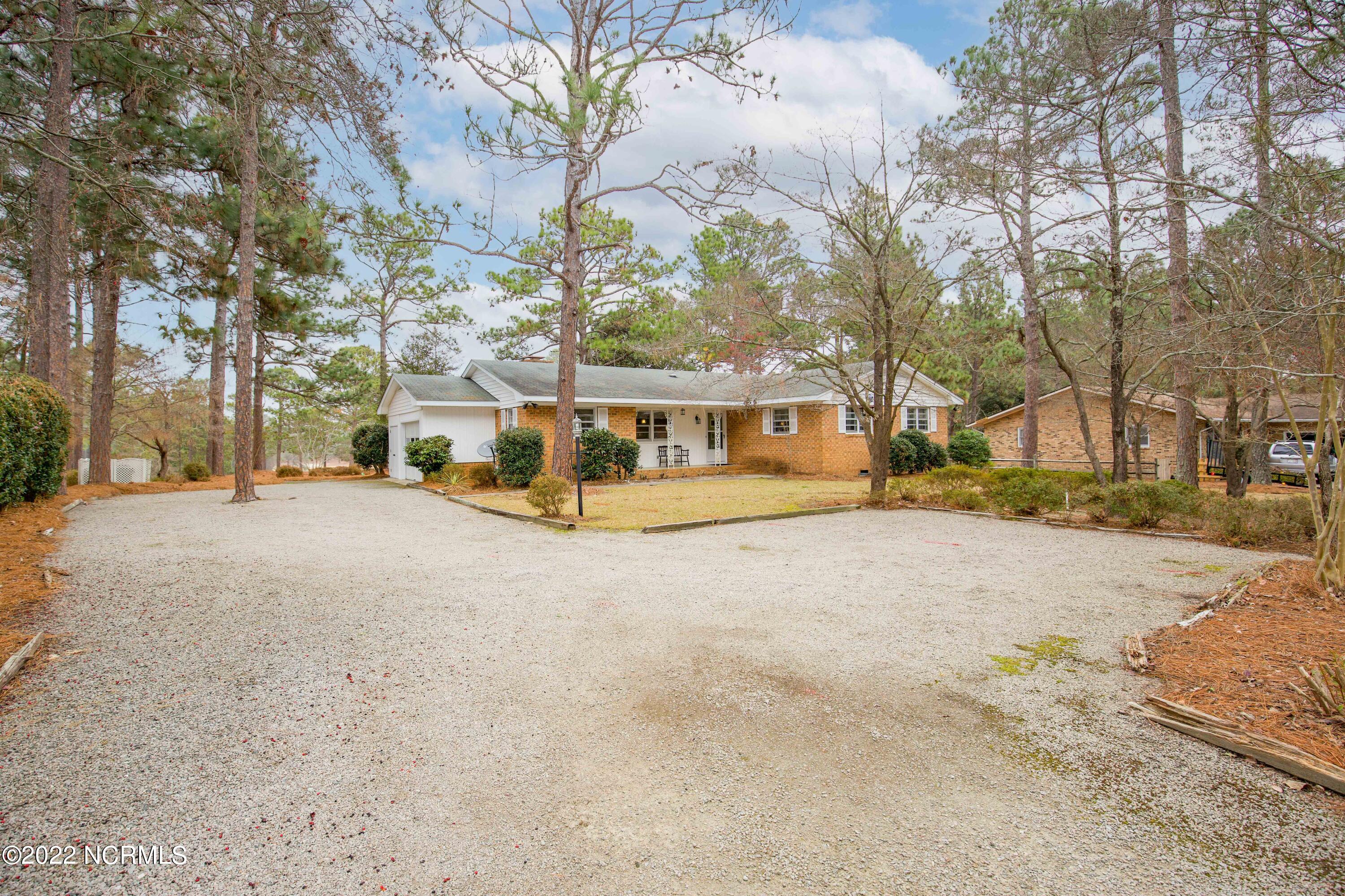 2128 Airport Rd-41