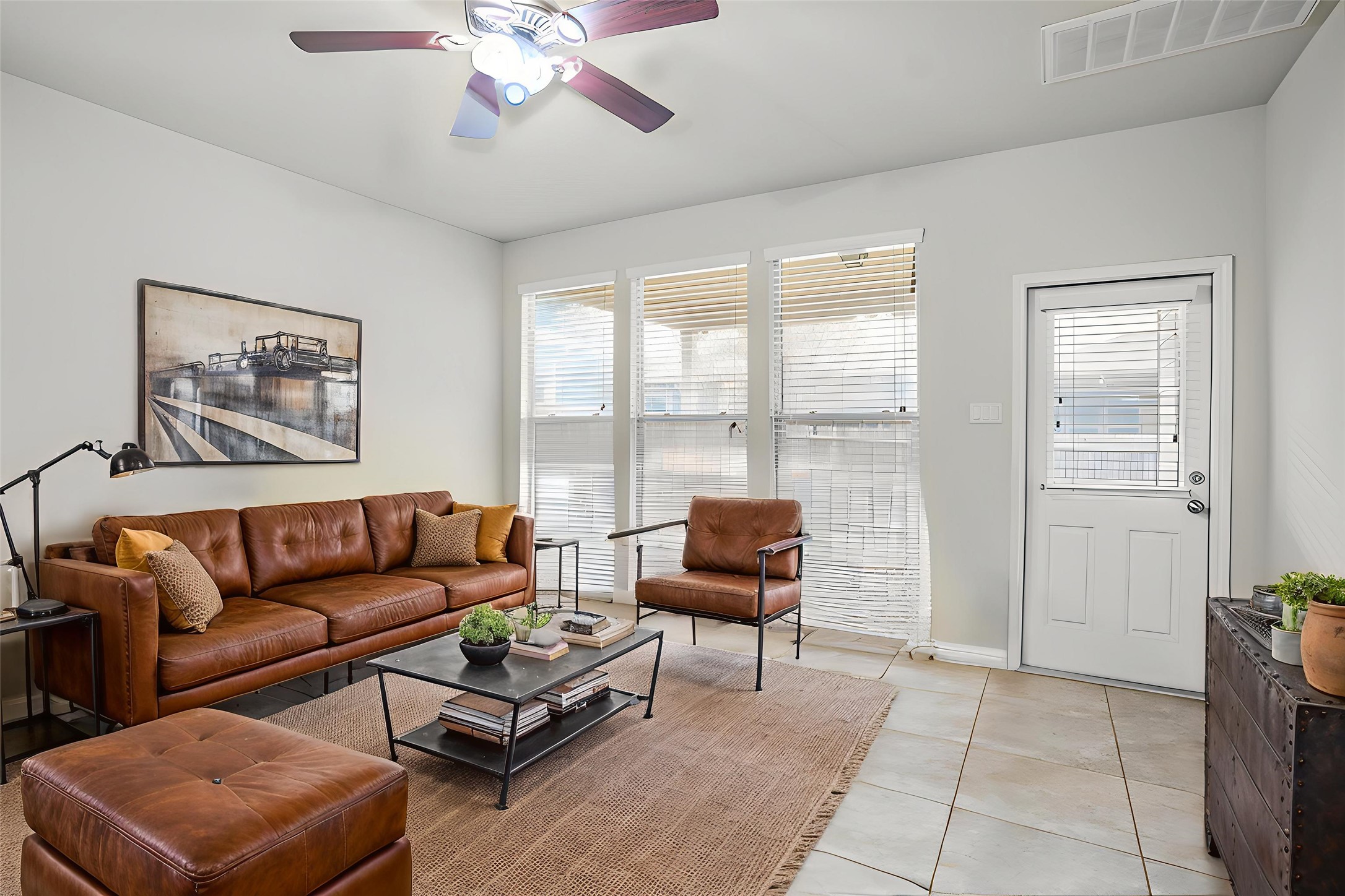16012 McAloon Way Austin, TX 78728 - Photo 13 of 34 a living room with furniture and a window
