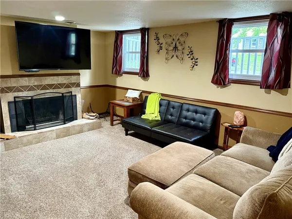 $260,000 | 1022 West Cooper Street, Maryville, MO 64468