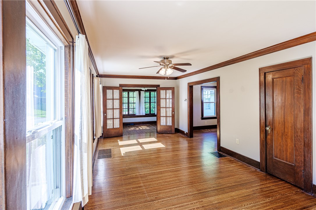 130 Fairfax Road Rochester, NY 14609 - Photo 14 of 47