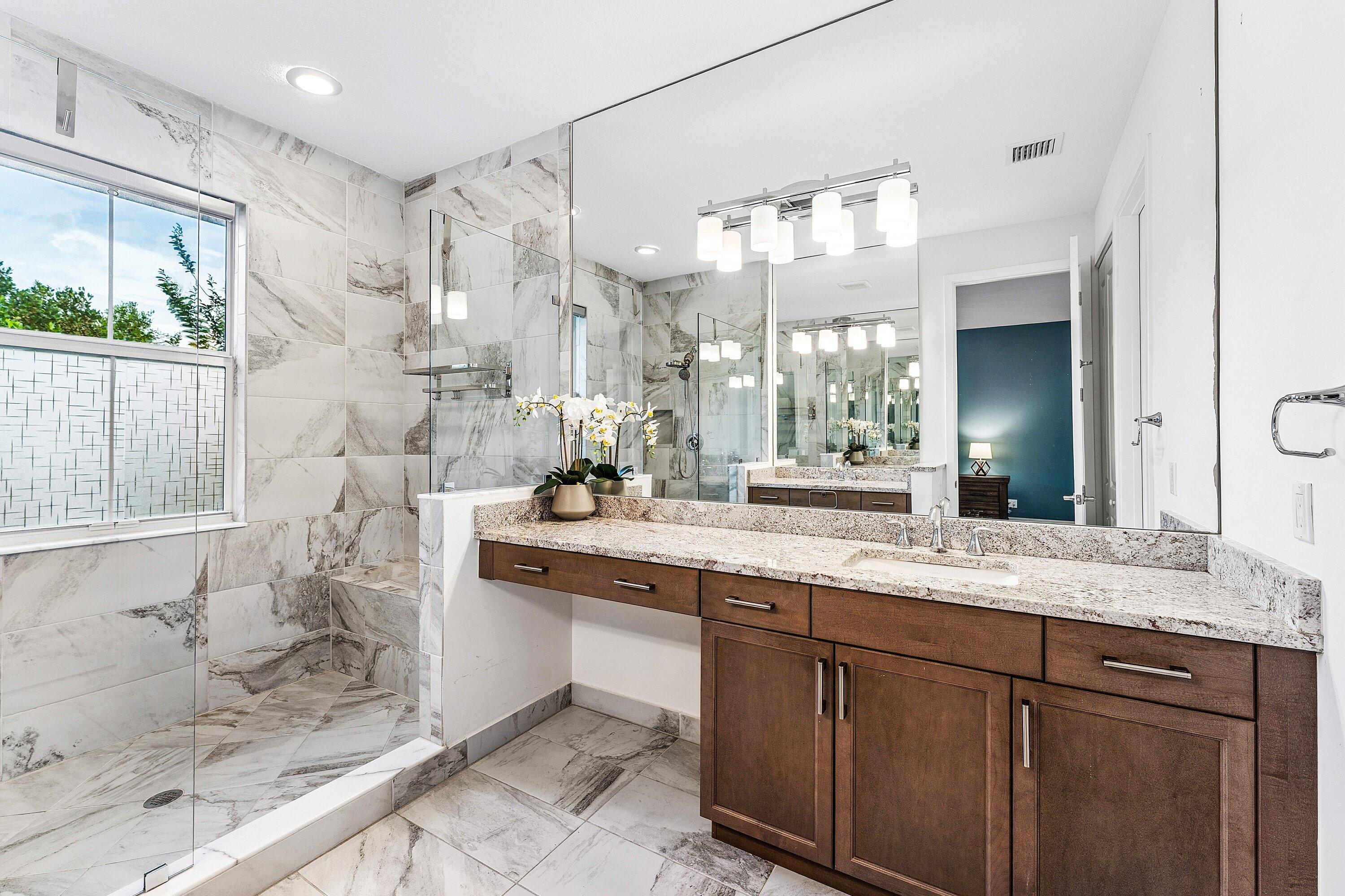 4821 Pointe Midtown Road Palm Beach Gardens, FL 33418 - Photo 16 of 34 Primary Bath