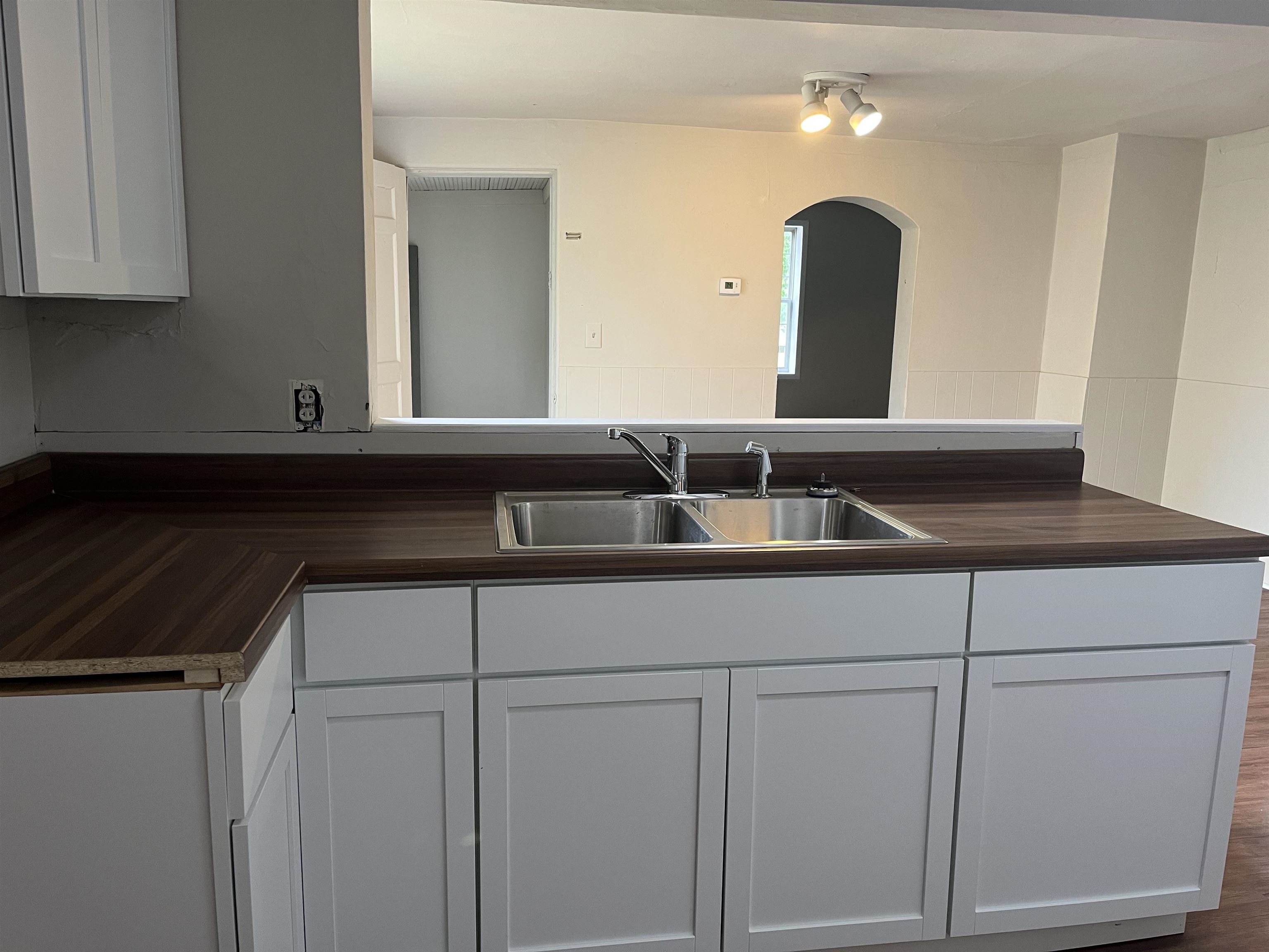 214 West 2nd Street Pinconning, MI 48650 - Photo 8 of 26