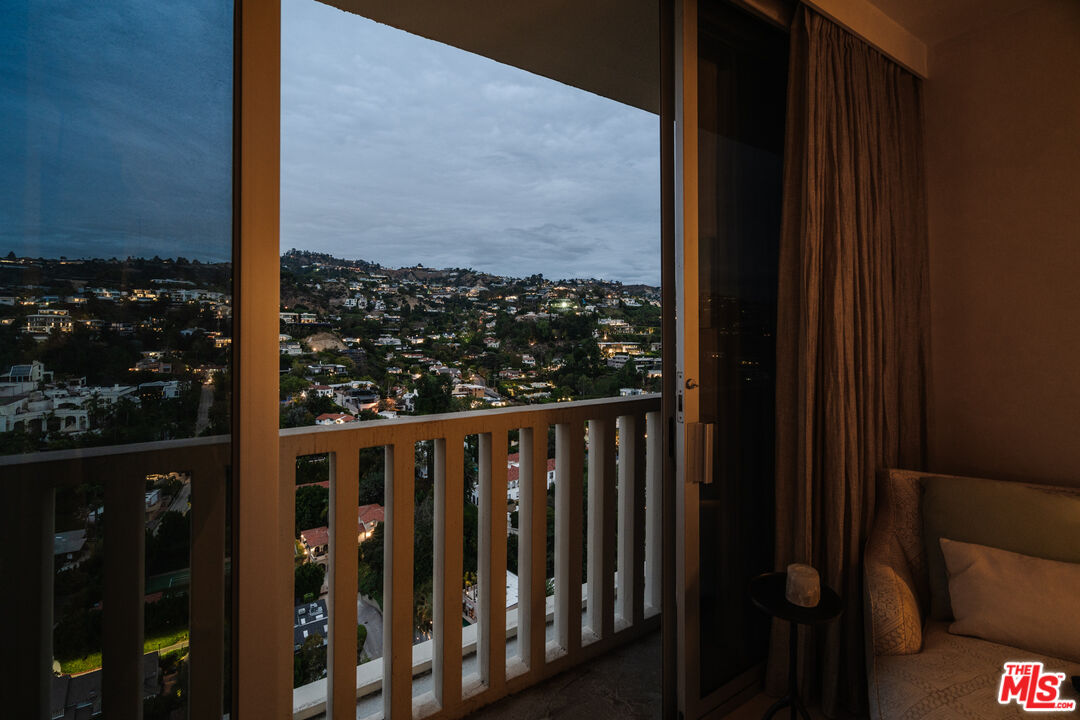 9255 Doheny Road, Unit 2603 West Hollywood, CA 90069 - Photo 17 of 17