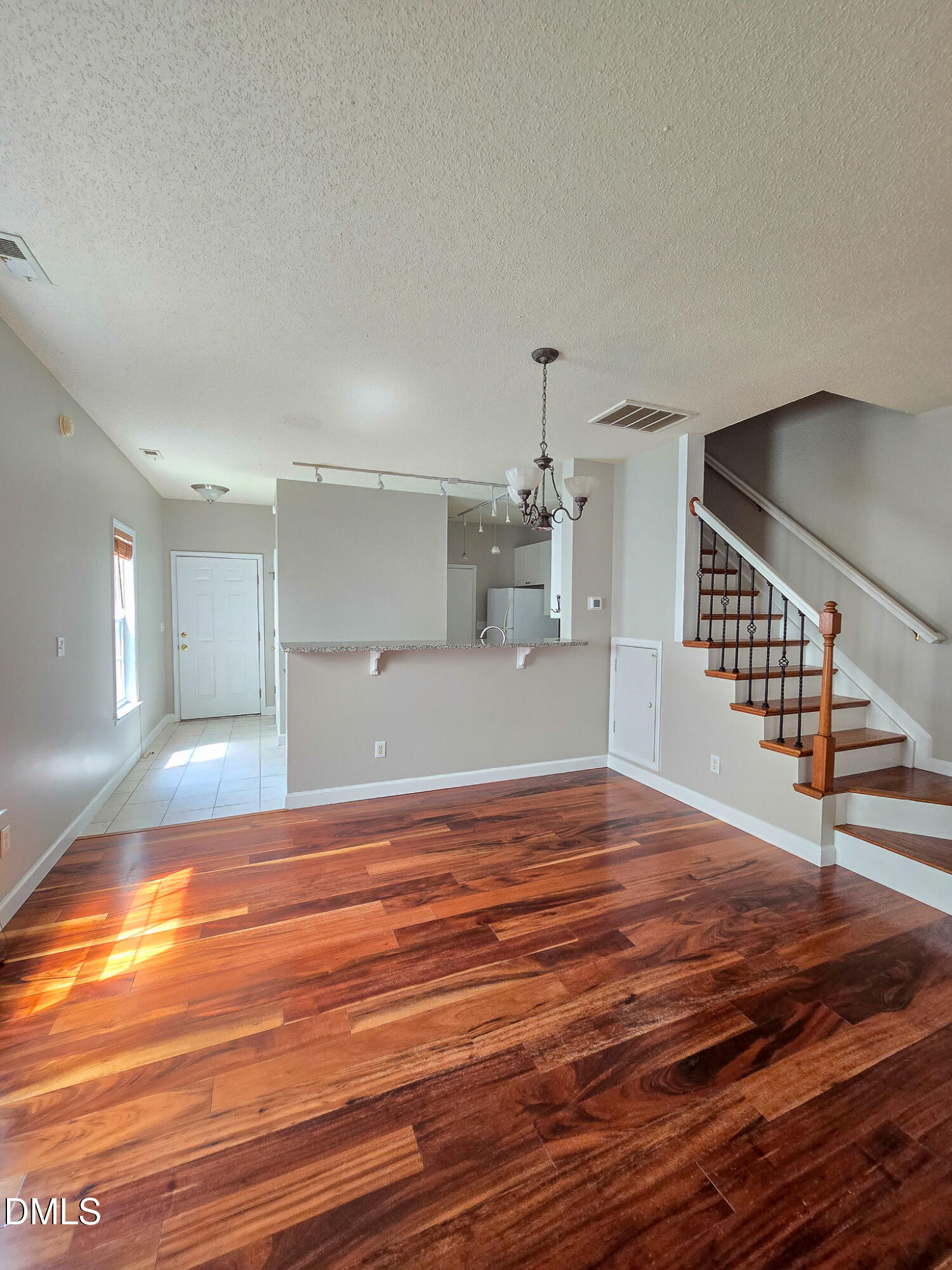 2008 Metacomet Way Raleigh, NC 27604 - Photo 9 of 31 20260627_112825