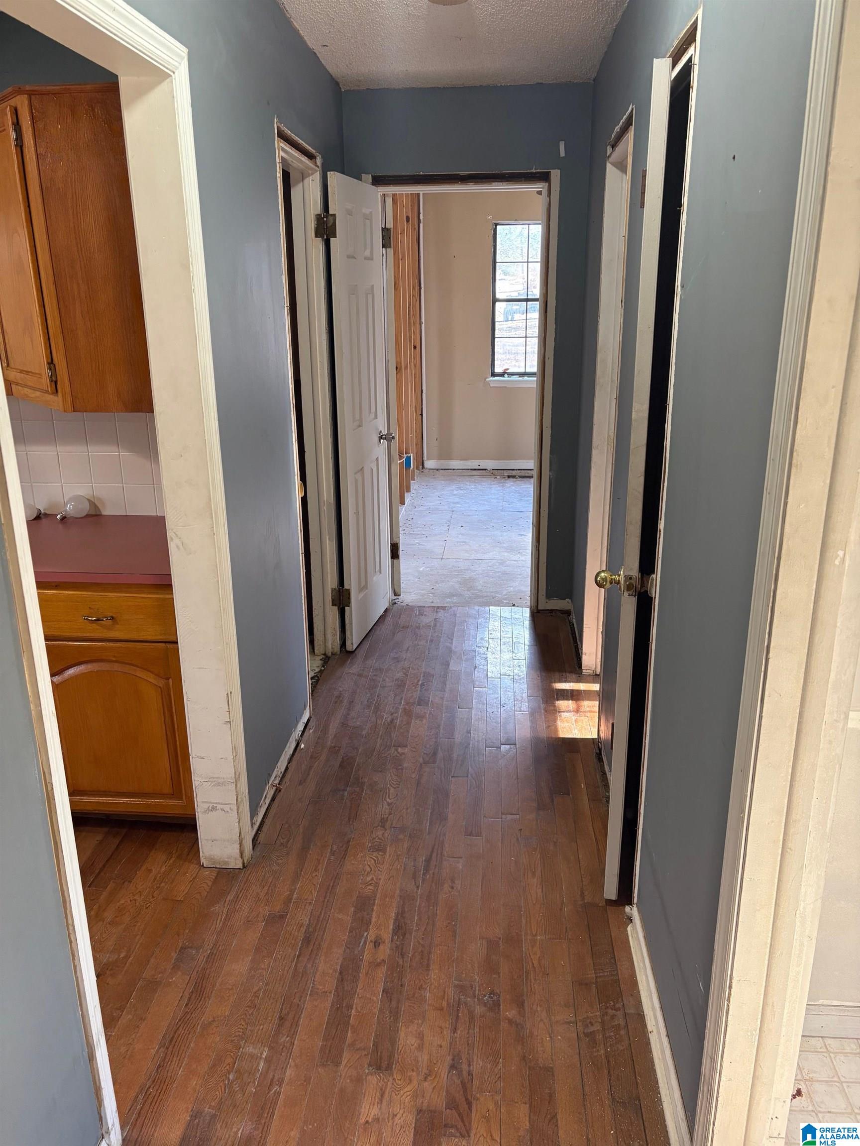 340 Valley View Drive Oneonta, AL 35121 - Photo 6 of 9