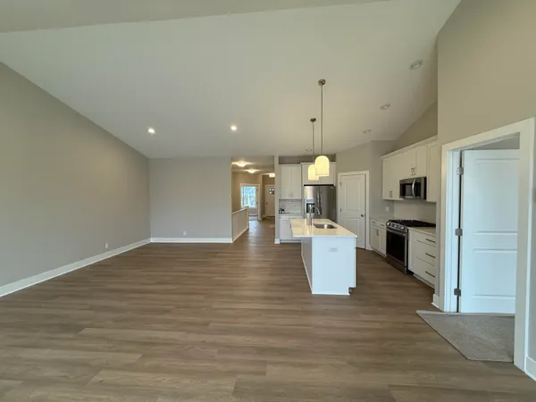 $364,900 | 11972 Smithfield Drive, Unit LOT 49, Holland, MI 49424