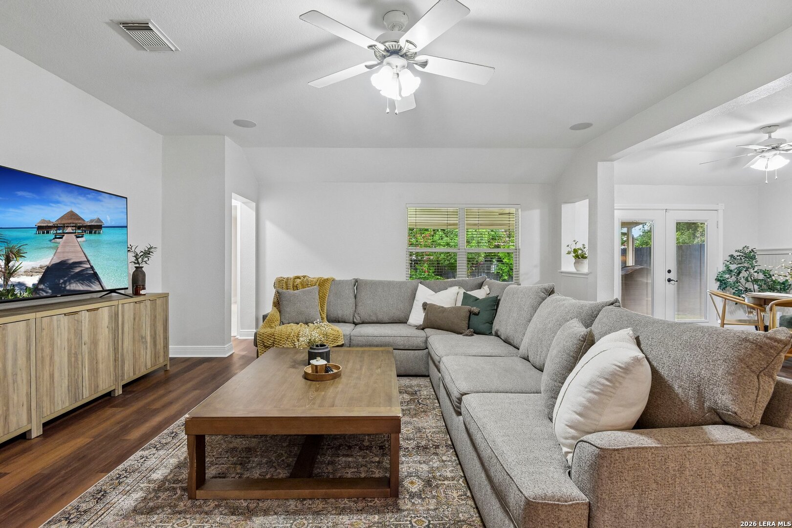 8311 Copperglen Converse, TX 78109 - Photo 12 of 48