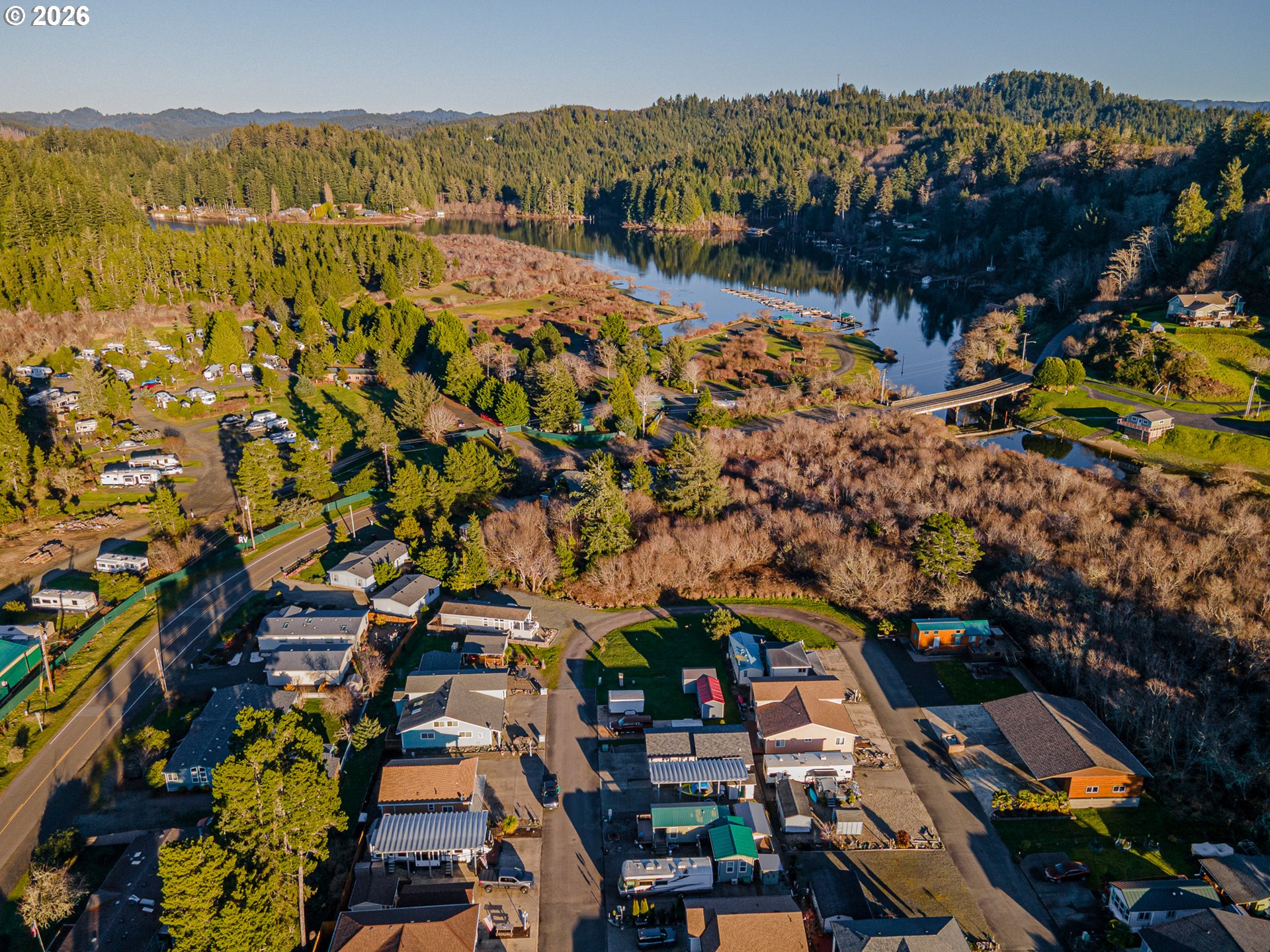 18 Pine Lane Lakeside, OR 97449 - Photo 32 of 33 a view of city with ocean