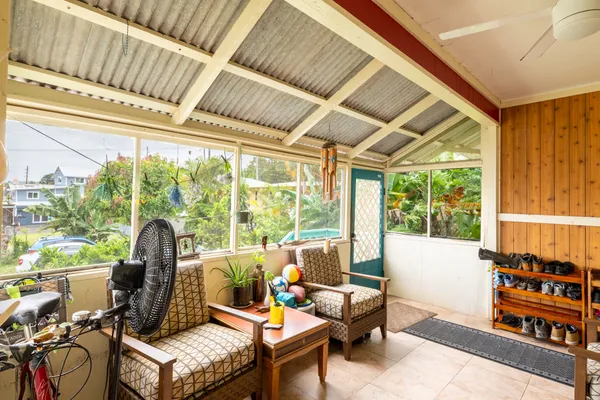 $750,000 | 398 Ohai Street, Hilo, HI 96720