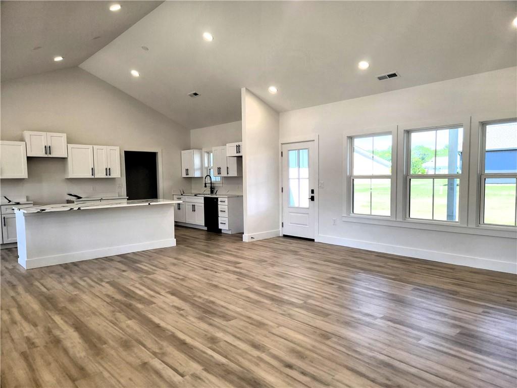 600 Catalpa Street Independence, KS 67301 - Photo 2 of 24