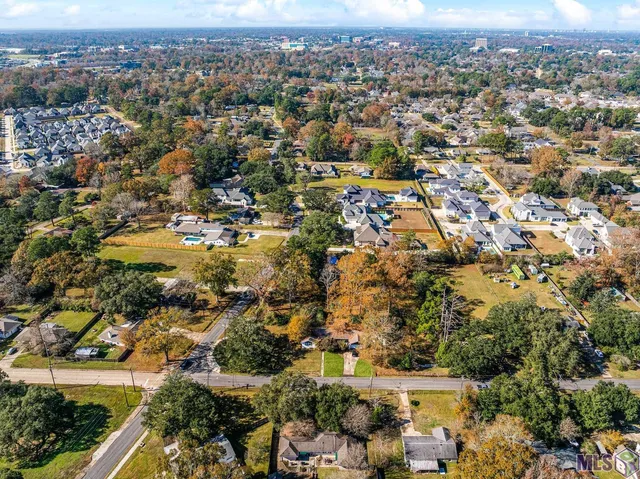 $275,000 | 5034 Floynell Drive, Baton Rouge, LA 70809