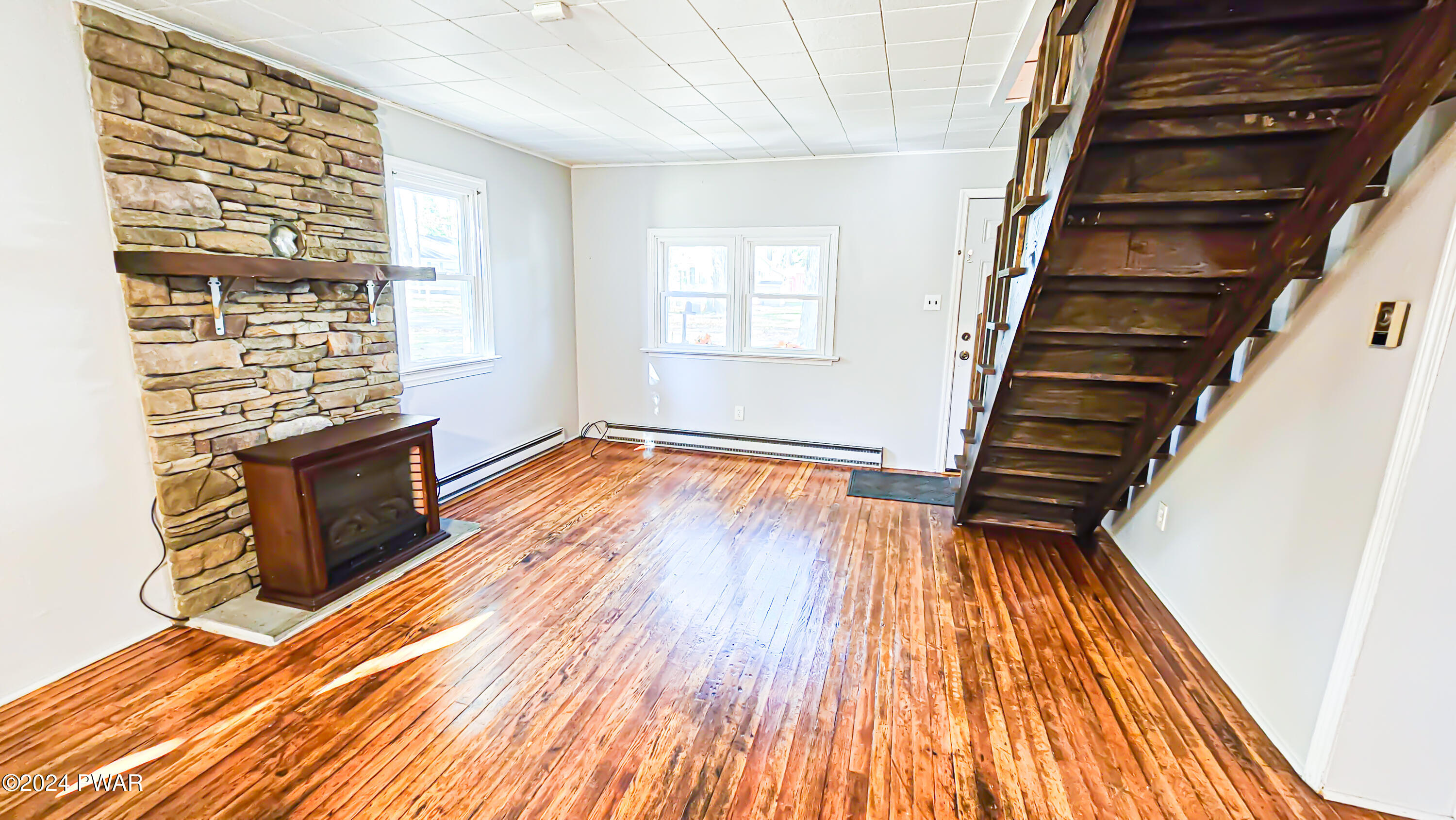 131 East Balsam Road Greentown, PA 18426 - Photo 20 of 48 20241017_140544