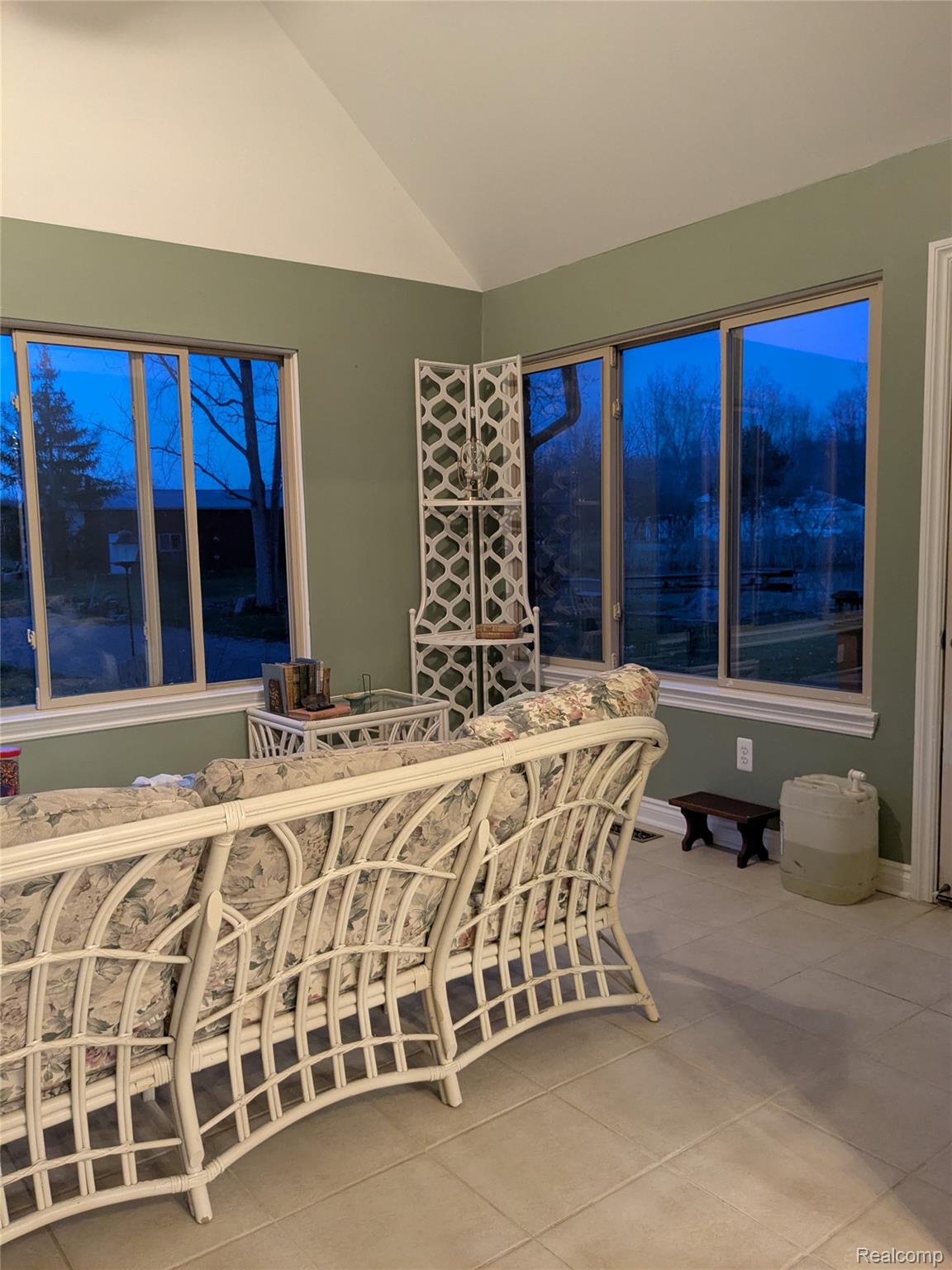 23233 30 Mile Road Ray, MI 48096 - Photo 29 of 73 Sunroom