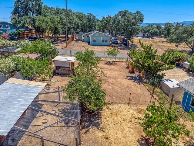 $305,000 | 16374 35th Avenue, Unit 2, Clearlake, CA 95422