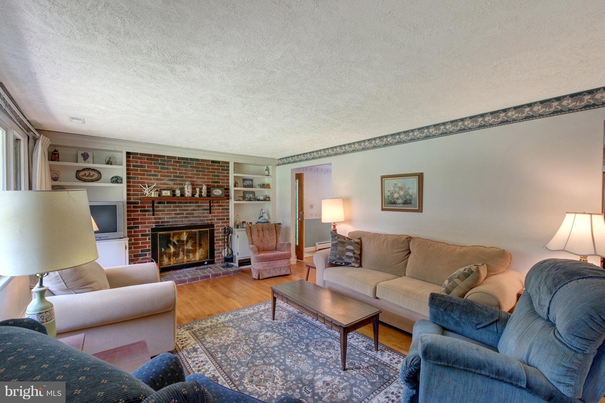 160 Elkmore Road Elkton, MD 21921 - Photo 4 of 22 Living Room