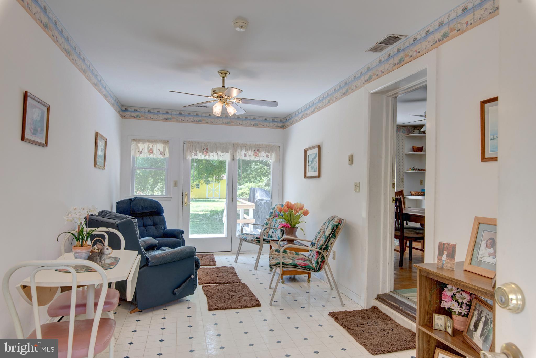 160 Elkmore Road Elkton, MD 21921 - Photo 8 of 22 Breezeway area