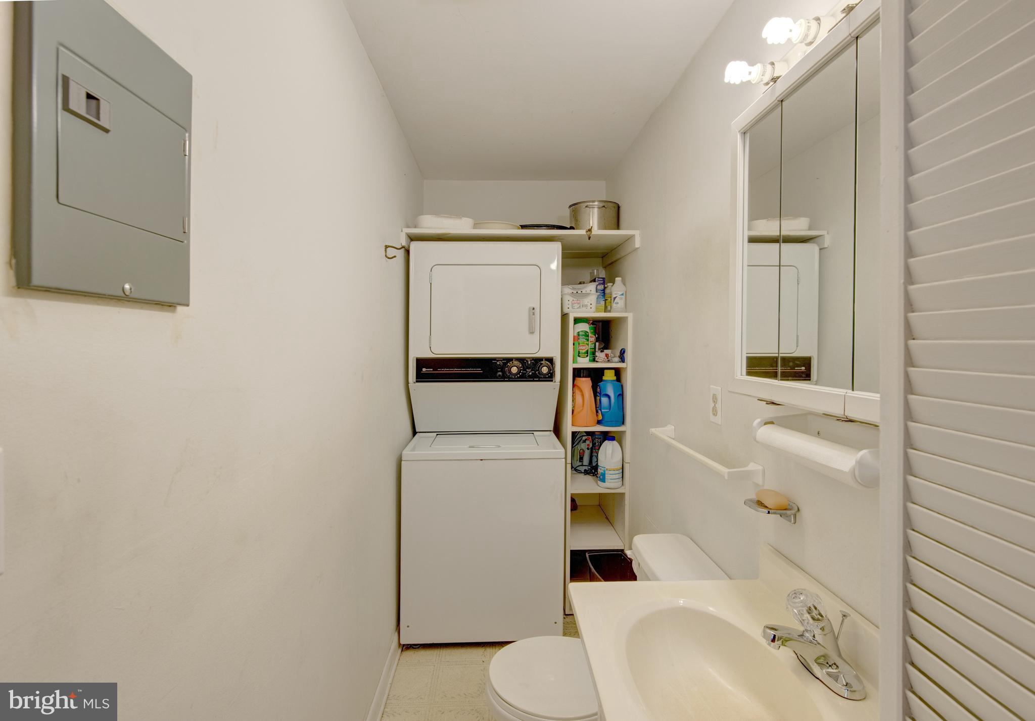 160 Elkmore Road Elkton, MD 21921 - Photo 10 of 22 Powder Room/Laundry