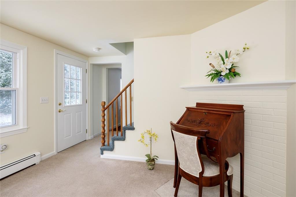 83 Pine Hill Road York, ME 03902 - Photo 13 of 34 Photo