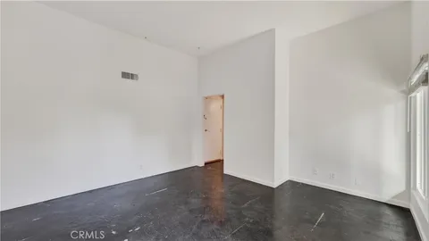$735,000 | 2600 West Segerstrom Avenue, Unit D, Santa Ana, CA 92704
