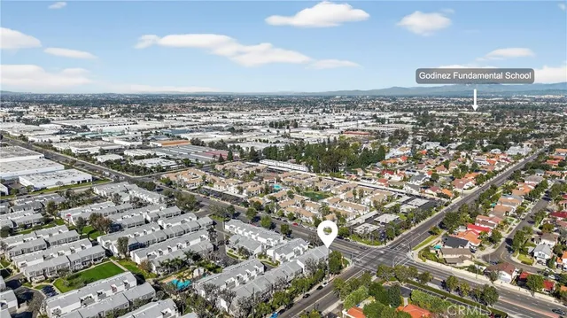 $765,000 | 2600 West Segerstrom Avenue, Unit D, Santa Ana, CA 92704