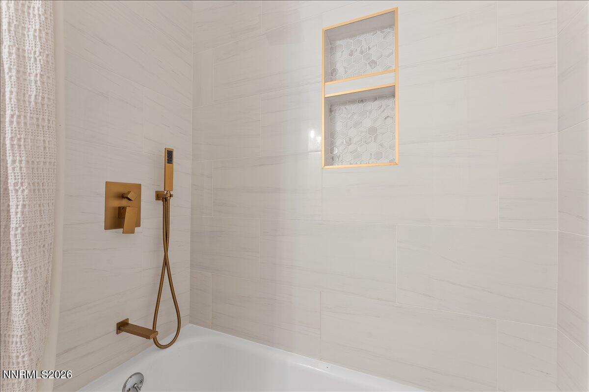 3325 Kings Row Reno, NV 89503 - Photo 21 of 31 27-3325 Kings Row Reno NV 89503 (27 of 4