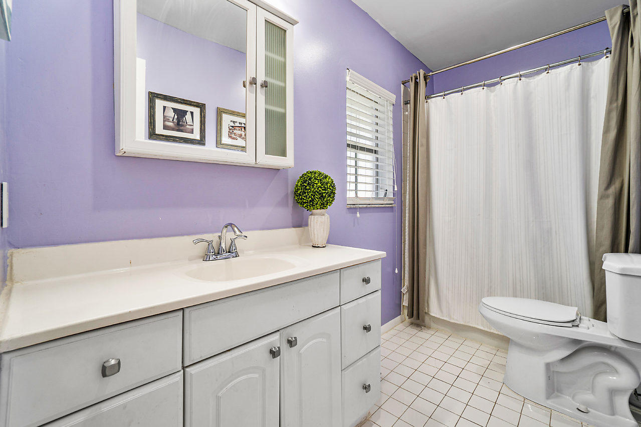4578 Addison Street Boca Raton, FL 33428 - Photo 23 of 32 015-4578AddisonSt-BocaRaton-FL-small