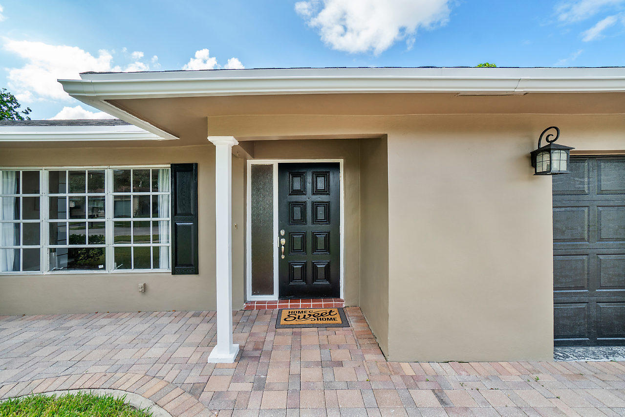 4578 Addison Street Boca Raton, FL 33428 - Photo 7 of 32 004-4578AddisonSt-BocaRaton-FL-small