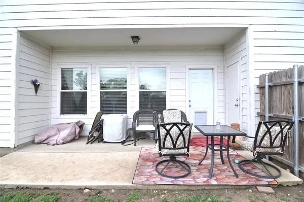 $1,795 | 7512 Howling Coyote Lane, Fort Worth, TX 76131