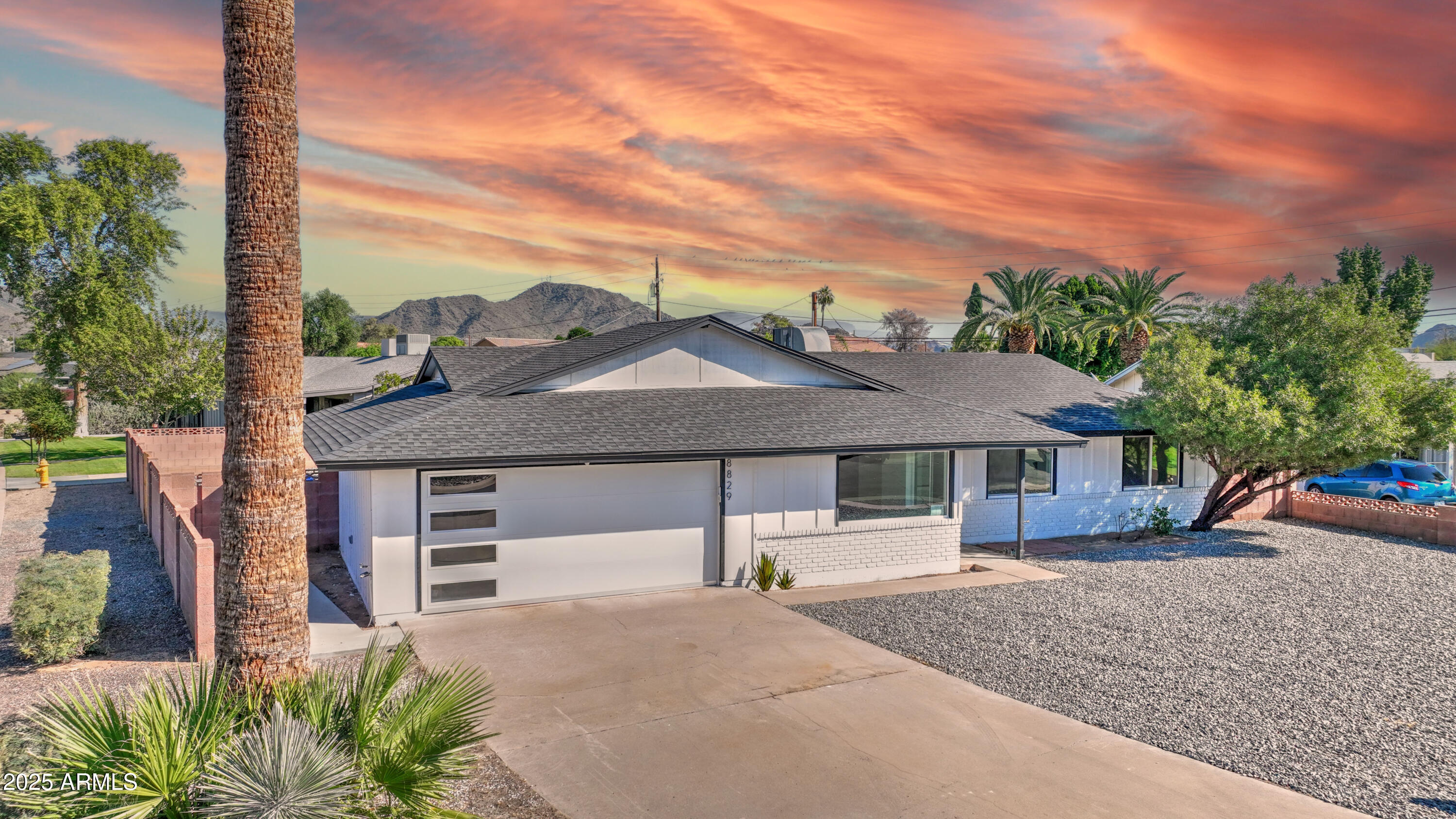8829 North 17th Avenue Phoenix, AZ 85021 - Photo 37 of 38 33