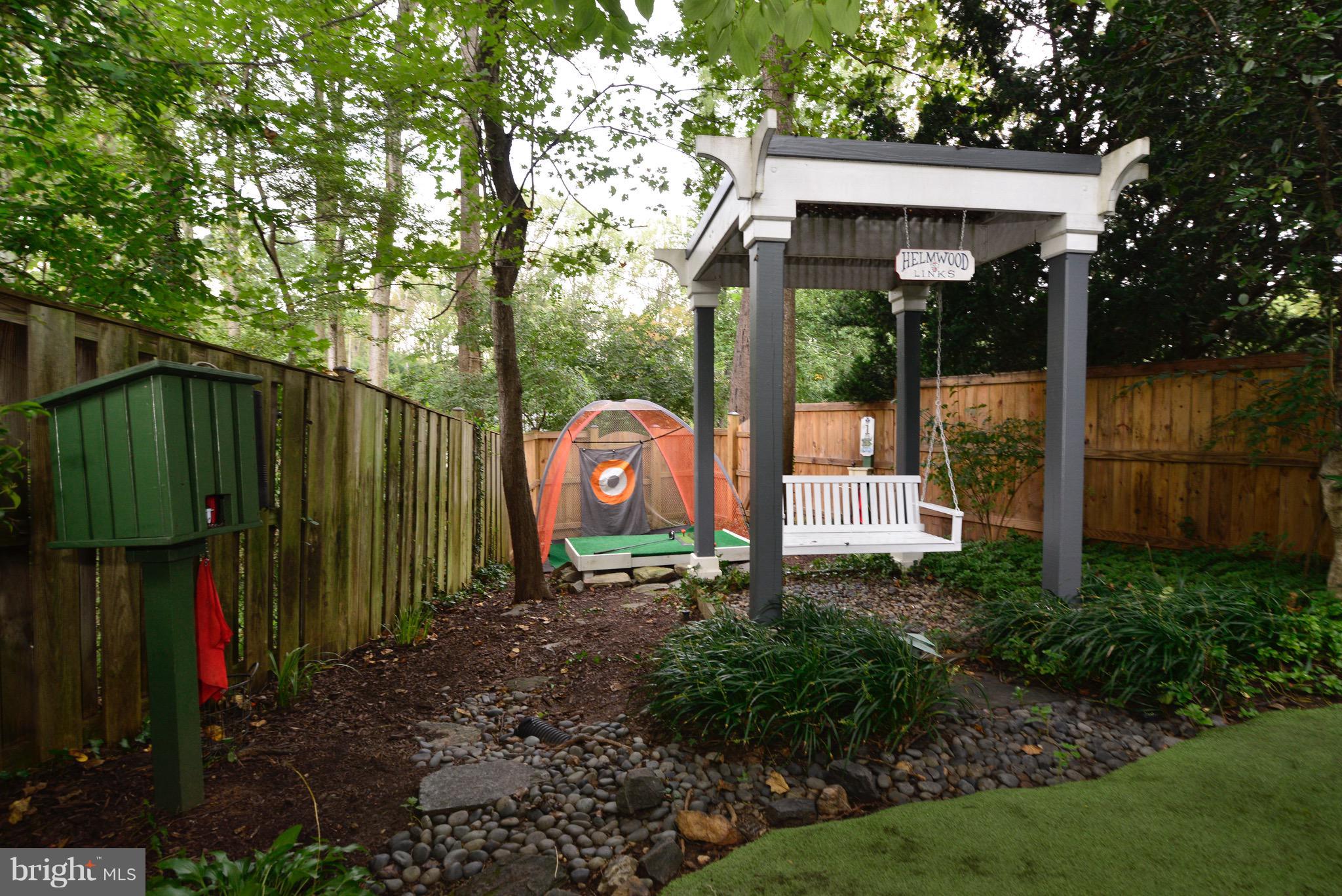 9944 Lawyers Road Vienna, VA 22181 - Photo 28 of 30 Tee Time! Putting and driving fun