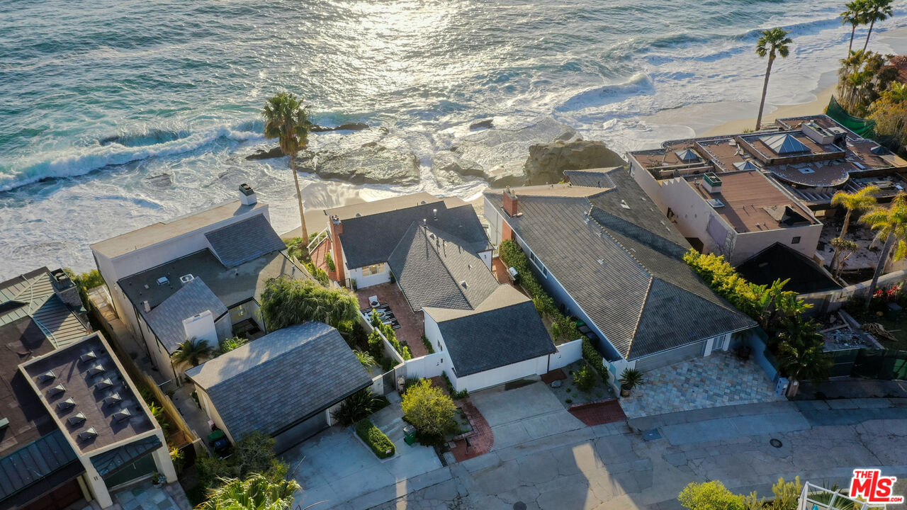 7 Camel Point Drive Laguna Beach, CA 92651 - Photo 31 of 52