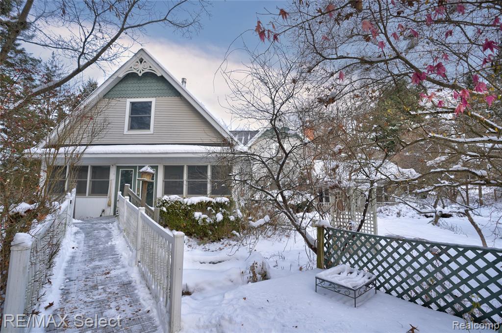9710 Rattalee Lake Road Clarkston, MI 48348 - Photo 49 of 59 Gallery Image 49