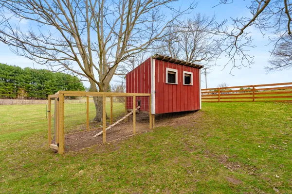 $595,000 | 51534 County Road 673, Lawrence, MI 49064