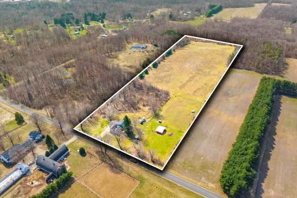 $625,000 | 51534 County Road 673, Lawrence, MI 49064