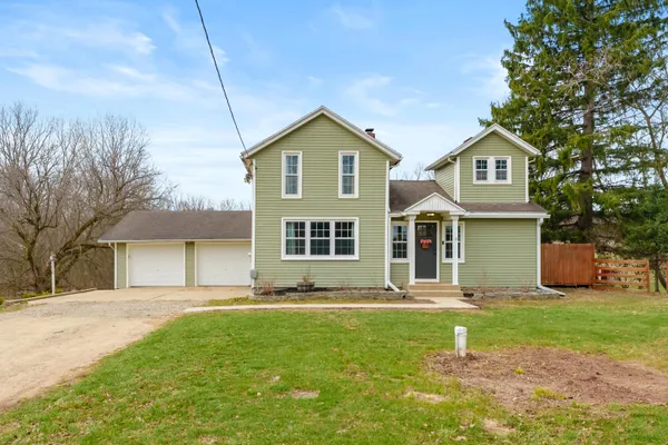 $595,000 | 51534 County Road 673, Lawrence, MI 49064