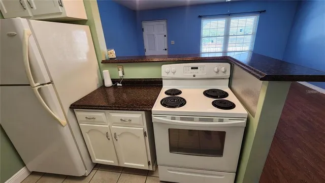 $88,500 | 4801 Airport Road, Unit 118, Zephyrhills, FL 33542