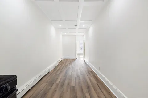 $2,800 | 606 1st Street, Unit 8, Hoboken, NJ 07030