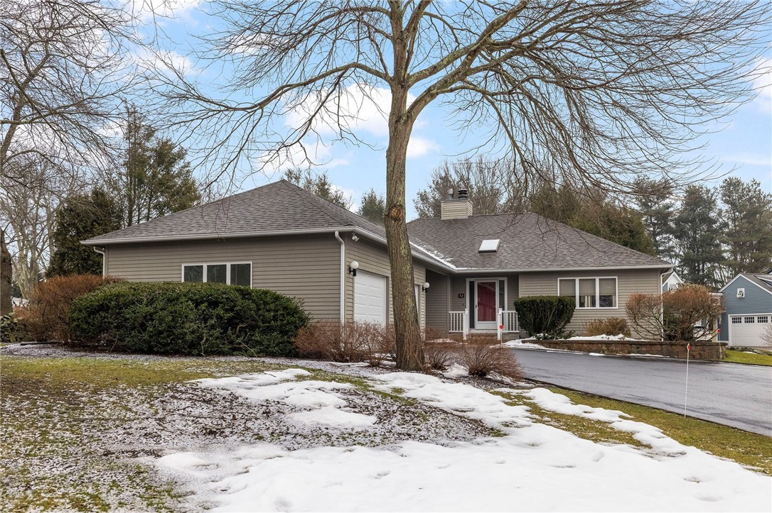 32 Ridge Drive Narragansett, RI 02882 - Photo 4 of 30 Gallery Image 4