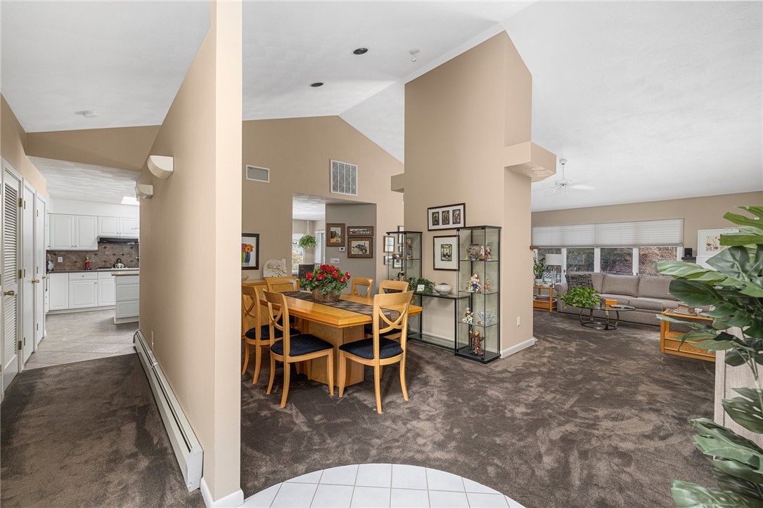 32 Ridge Drive Narragansett, RI 02882 - Photo 9 of 30 Gallery Image 9