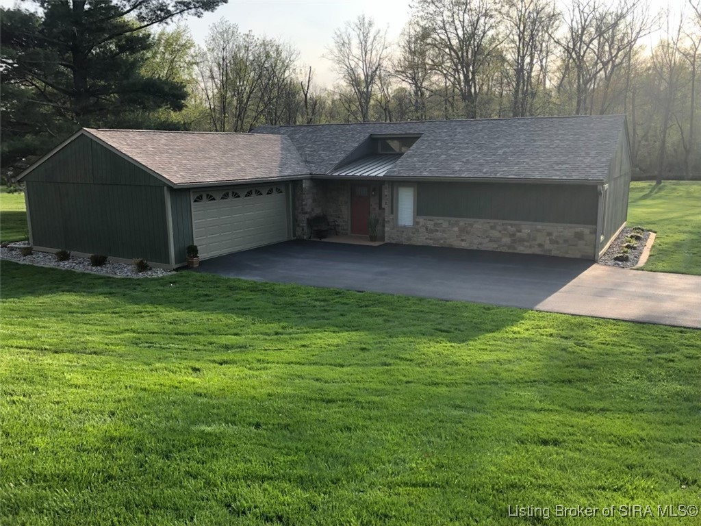 4863 St Marys Road Floyds Knobs, IN 47119 - Photo 2 of 44