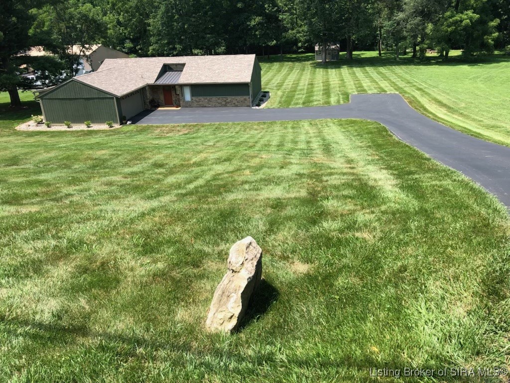 4863 St Marys Road Floyds Knobs, IN 47119 - Photo 3 of 44