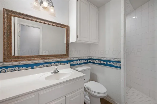 a view of walk in closet