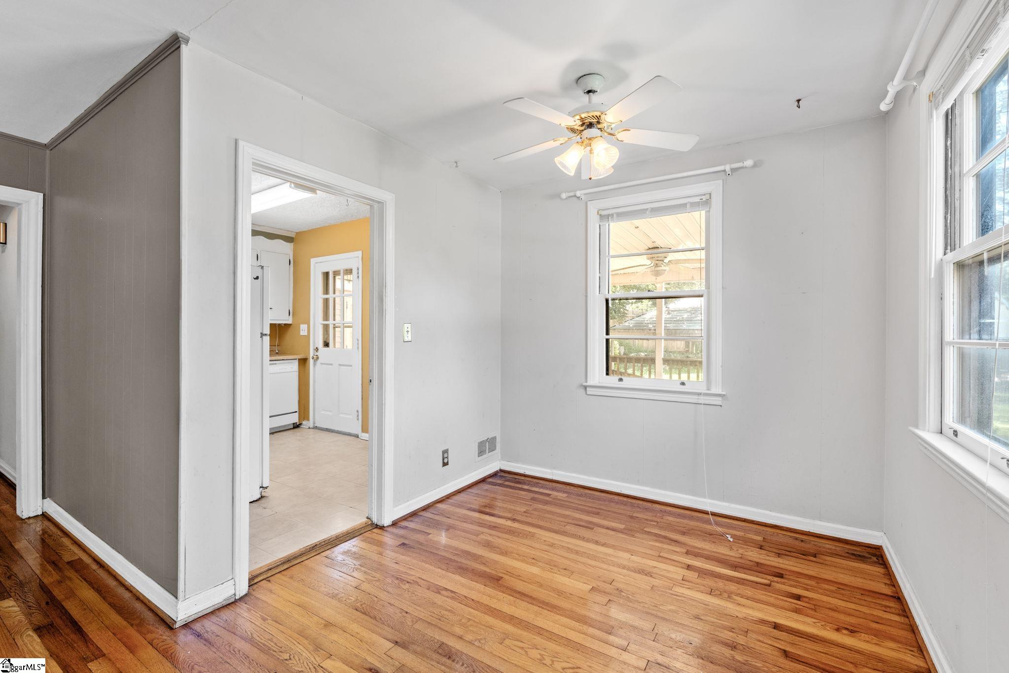 122 Legrand Boulevard Greenville, SC 29607 - Photo 11 of 27