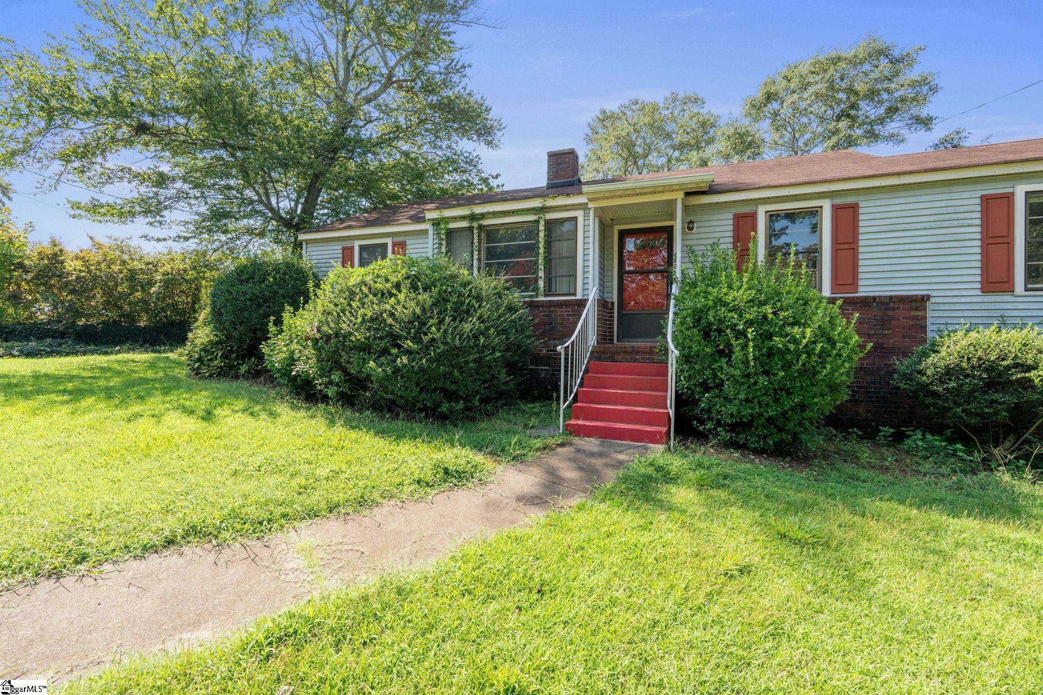 122 Legrand Boulevard Greenville, SC 29607 - Photo 3 of 27