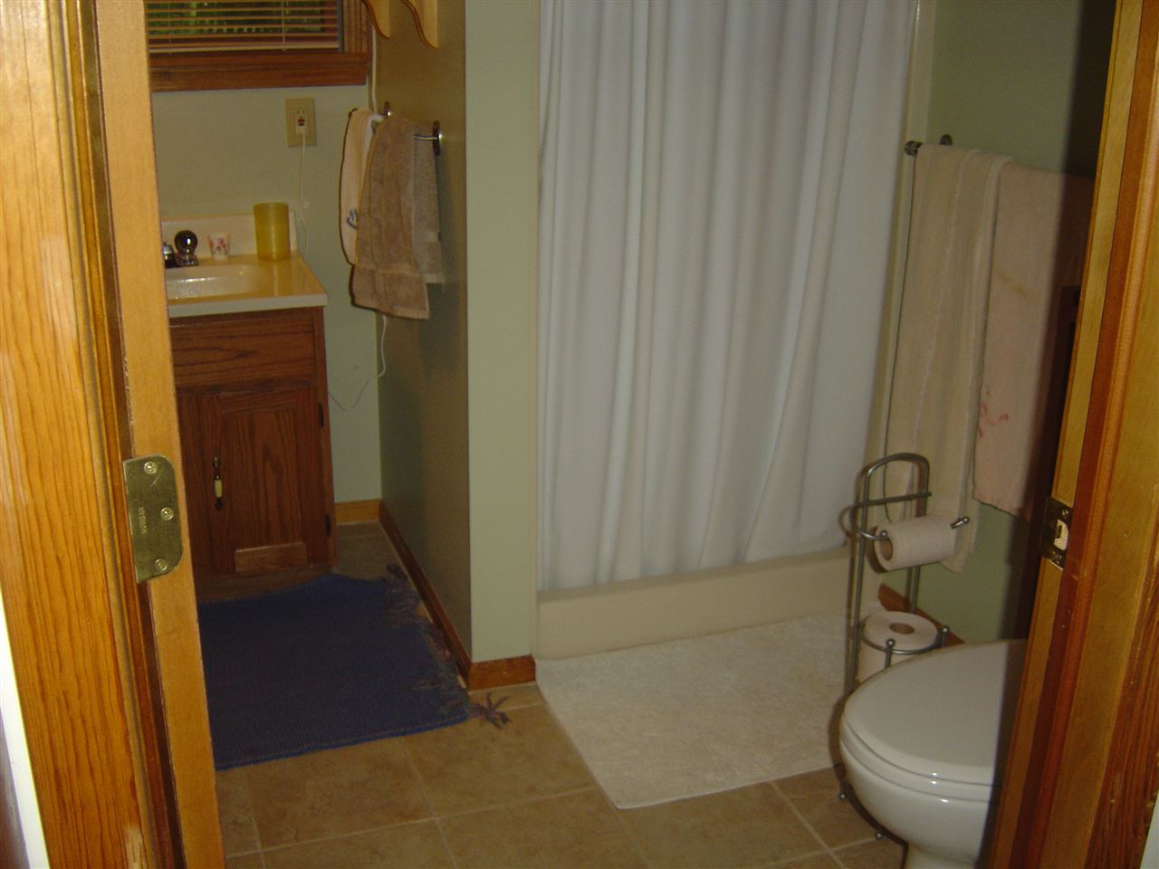 949 Old Miller Road Beulah, MI 49617 - Photo 18 of 31 1803478-17.JPG