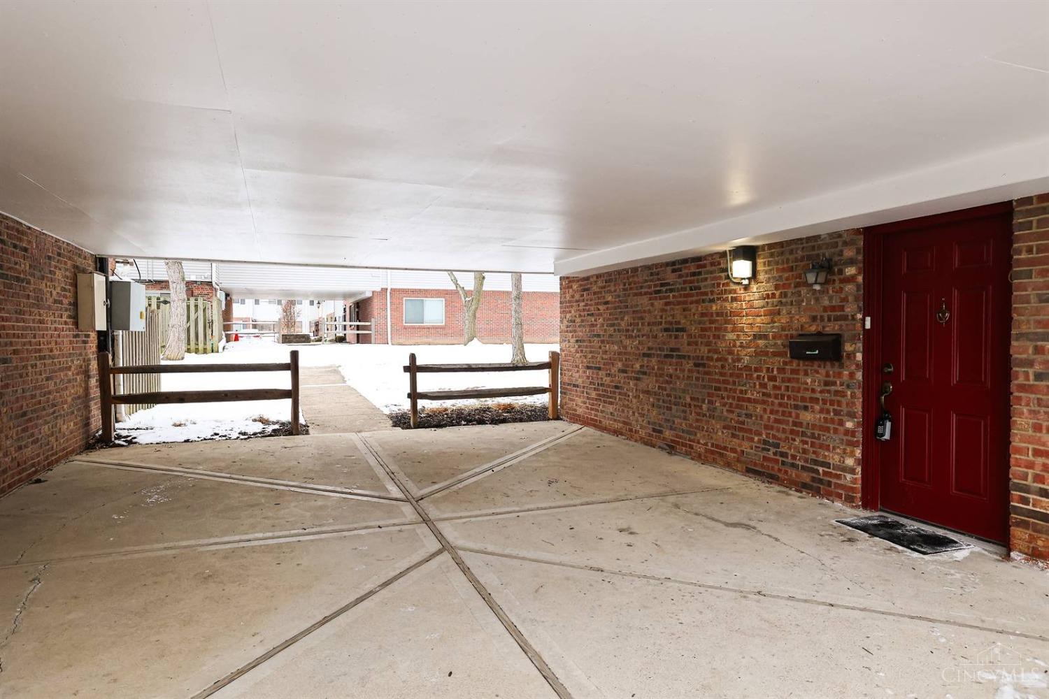 7752 Montgomery Road, Unit 56 Cincinnati, OH 45236 - Photo 2 of 29