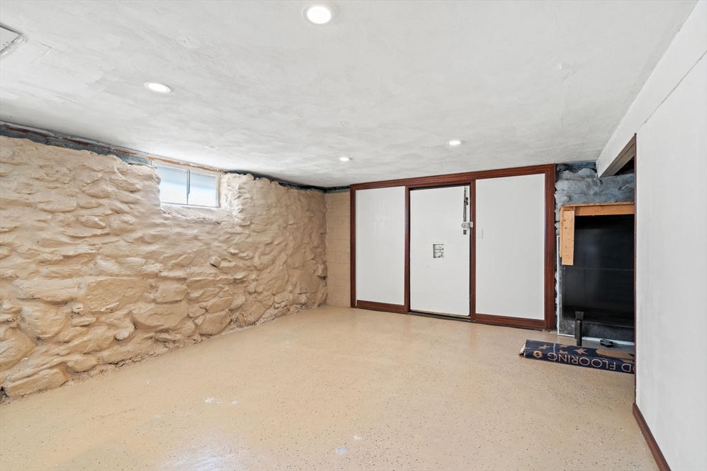 24 Adams Road Grafton, MA 01519 - Photo 17 of 30 Gallery Image 17